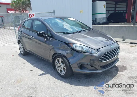 2015 Ford Fiesta Se z USA, uszkodzony, nr VIN 3FADP4EJ0FM219493